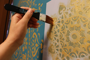 ステンシル　壁　壁紙　塗装　ペイント　ゴールド　マンダラ